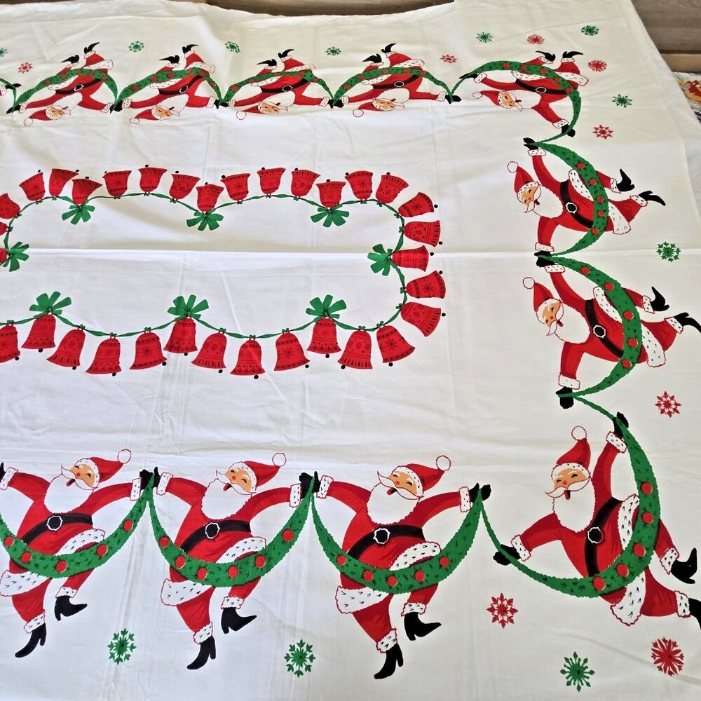 Vintage Tablecloth Christmas Dancing Santa 1950s 60s Mid Century - Picture 4 of 11